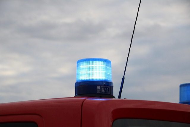 Cuando es obligatorio utilizar la luz de emergencia